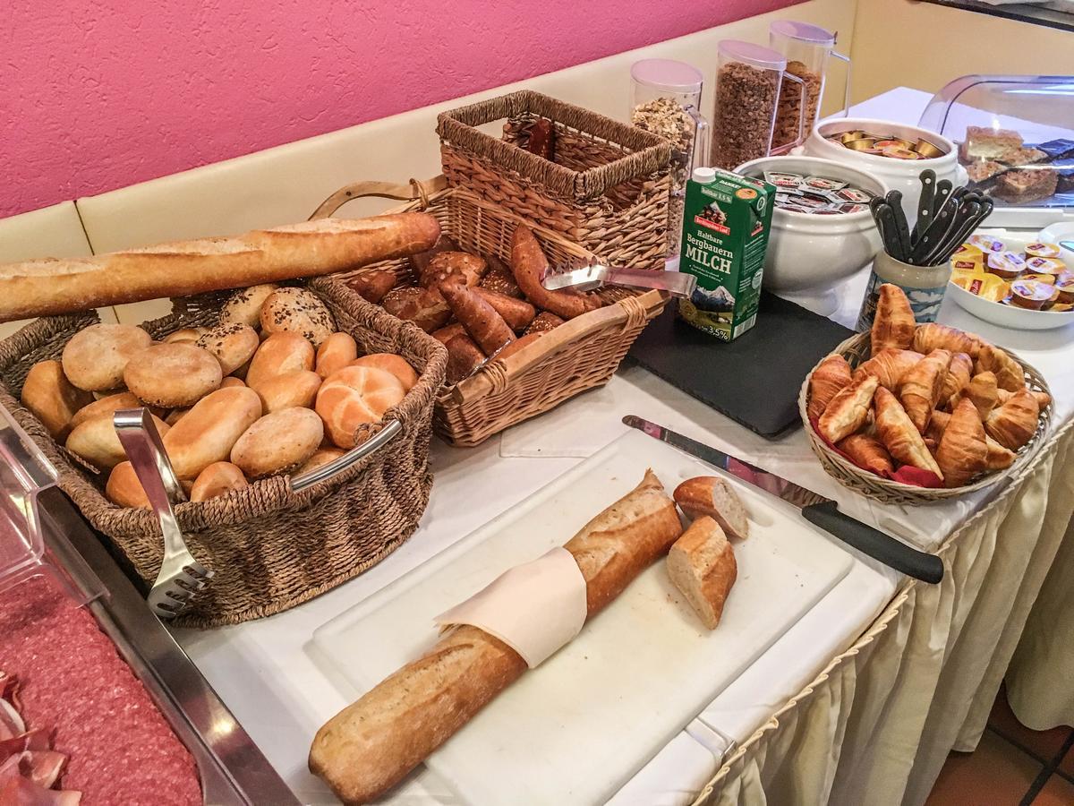 Kastenauer Hof 로젠하임 외부 사진